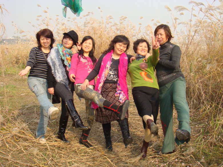 Ƭ 081_conew1.jpg