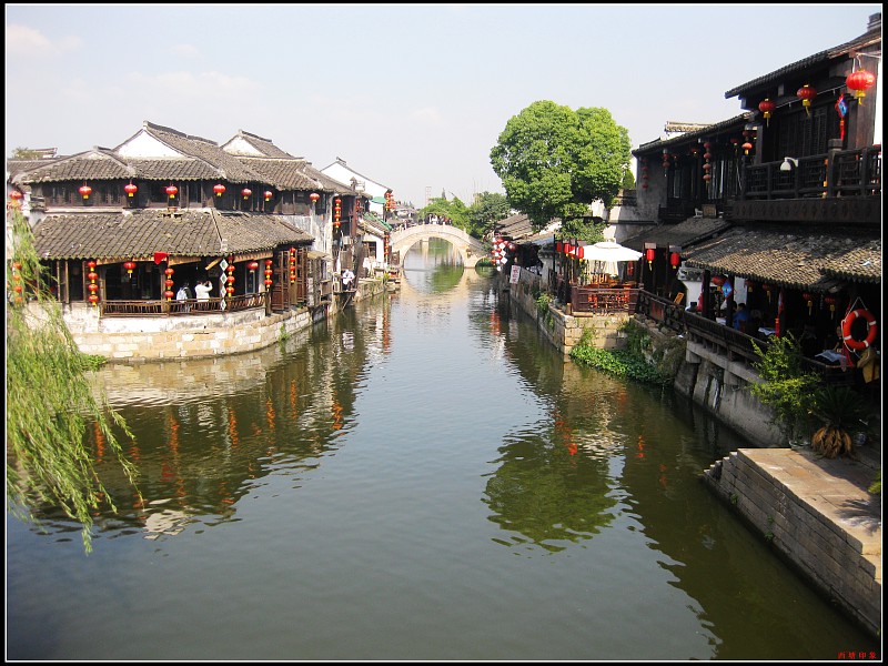 img002.jpg