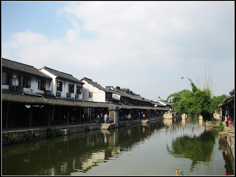 img014.jpg