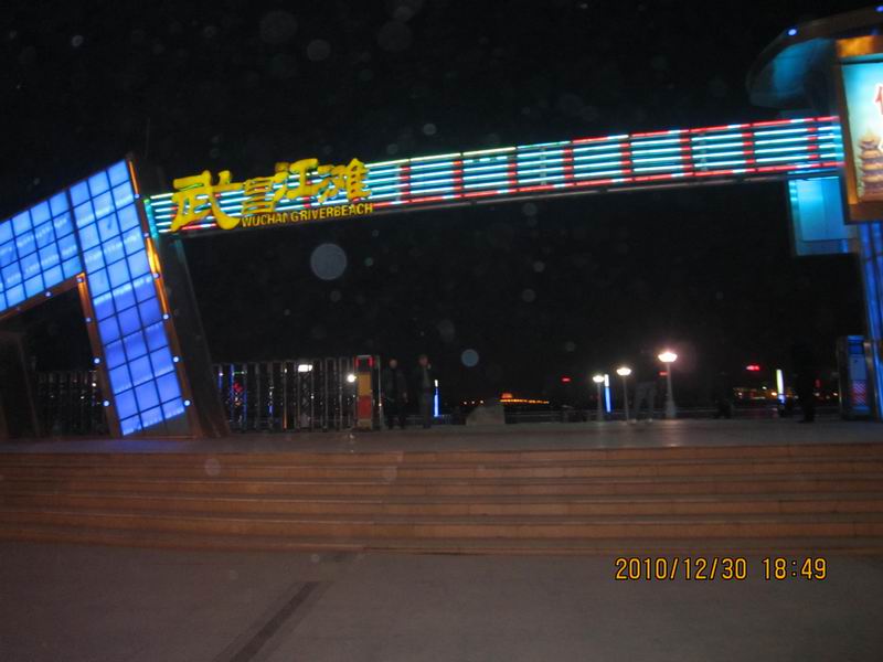 60 001.jpg