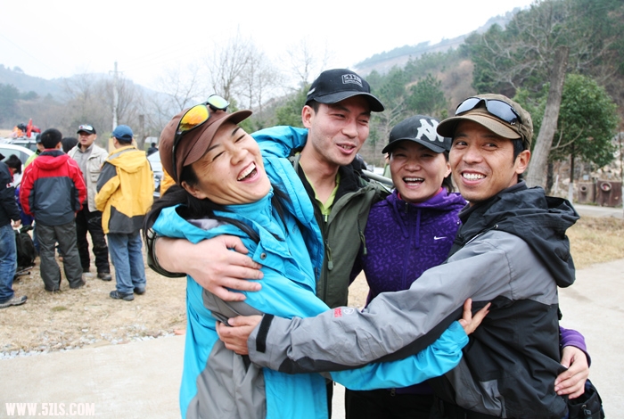 10121715492bdcf61be38022de.jpg