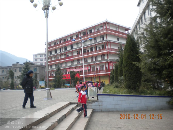 05.jpg