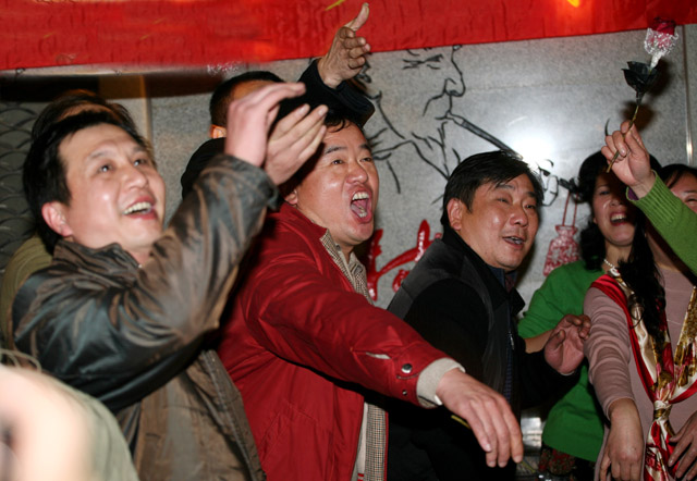 Ƭ 092.jpg