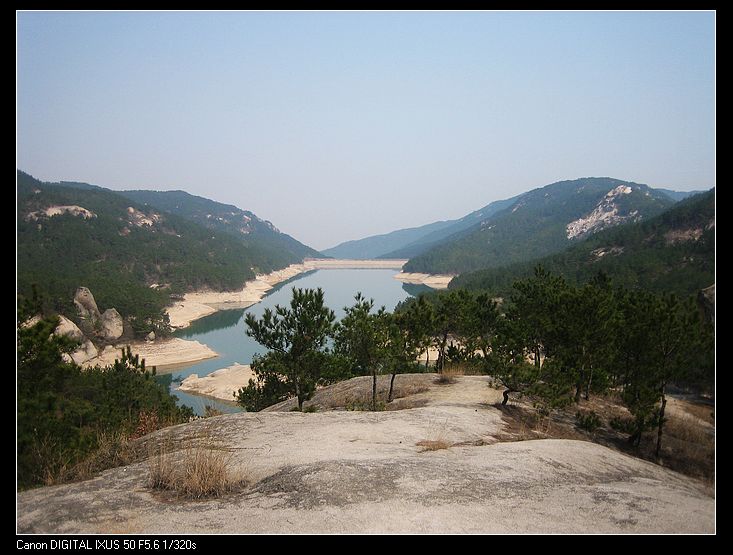 Ƭ 098.jpg