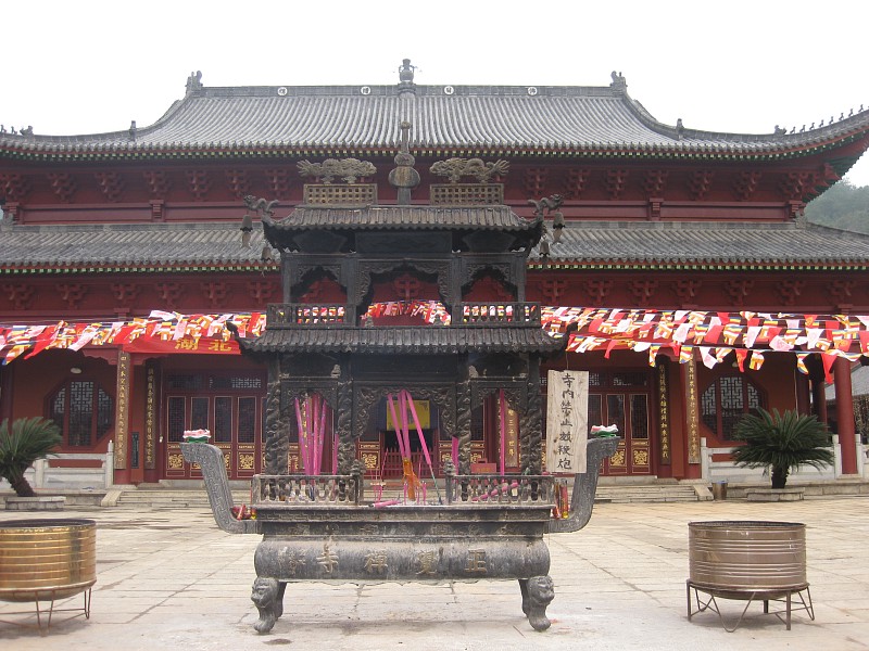 img014.jpg