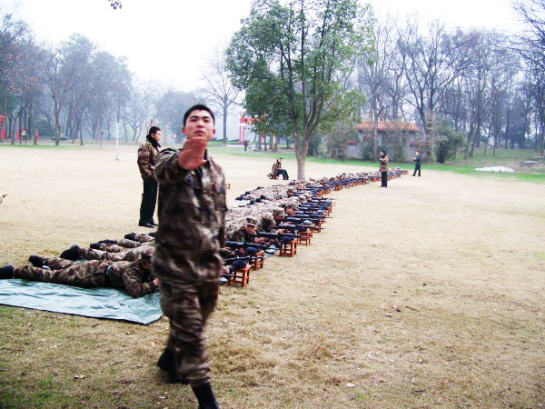 100_1999.jpg