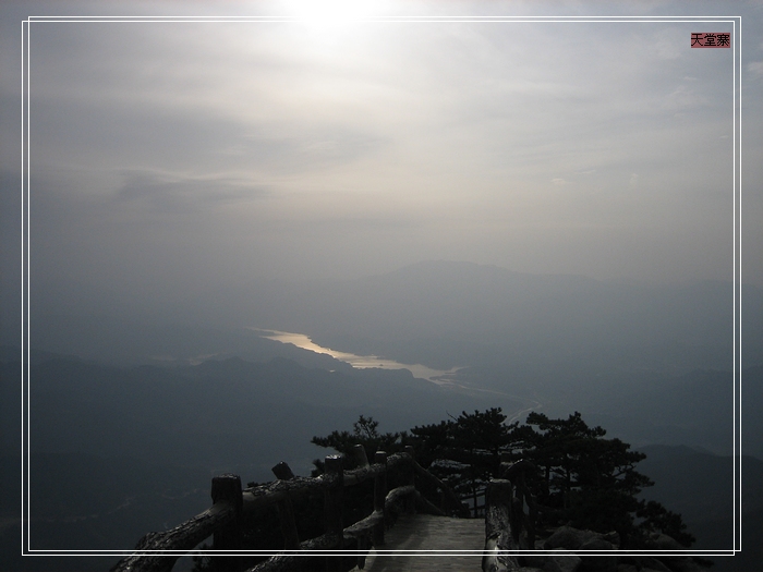 Ƭ 066.jpg