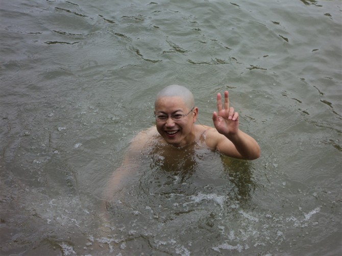09.jpg