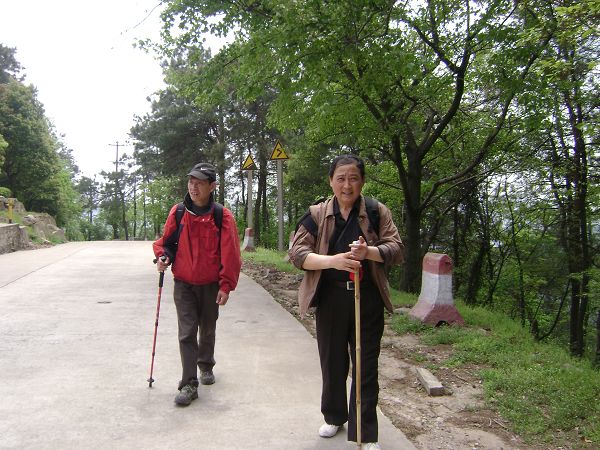 dsc07075-1.jpg