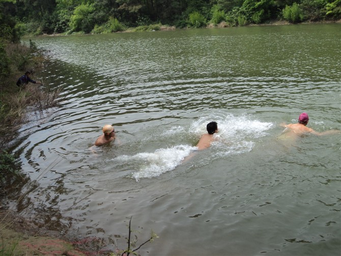 05.jpg