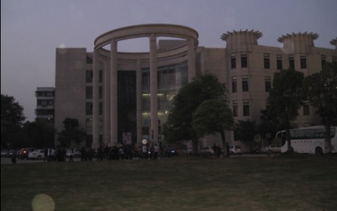 02.jpg