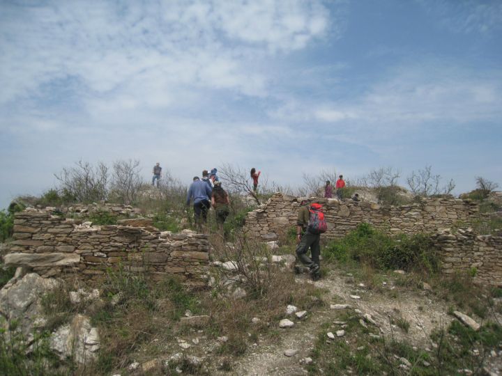 Ƭ 045.jpg