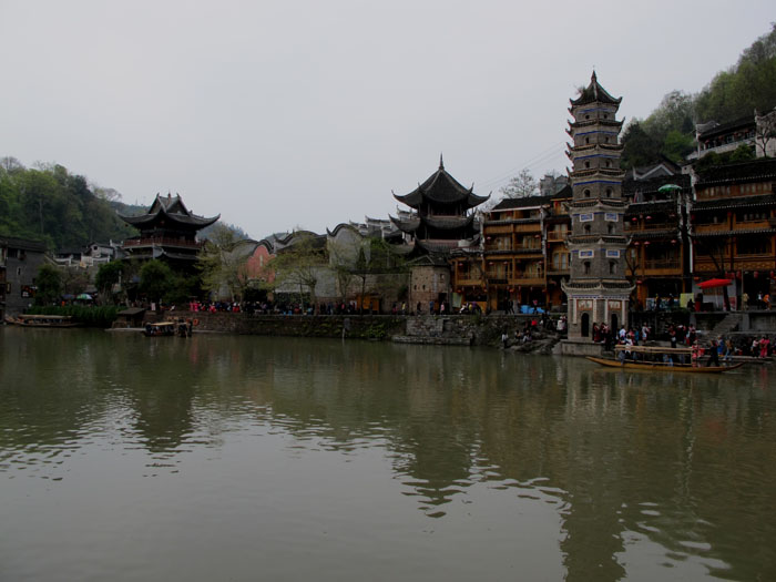 Ƭ 1061.jpg