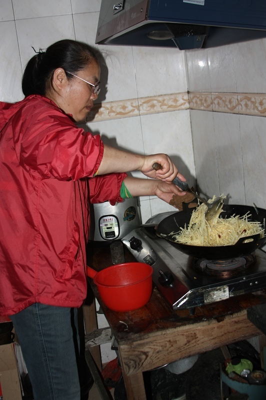 2img_9898.jpg
