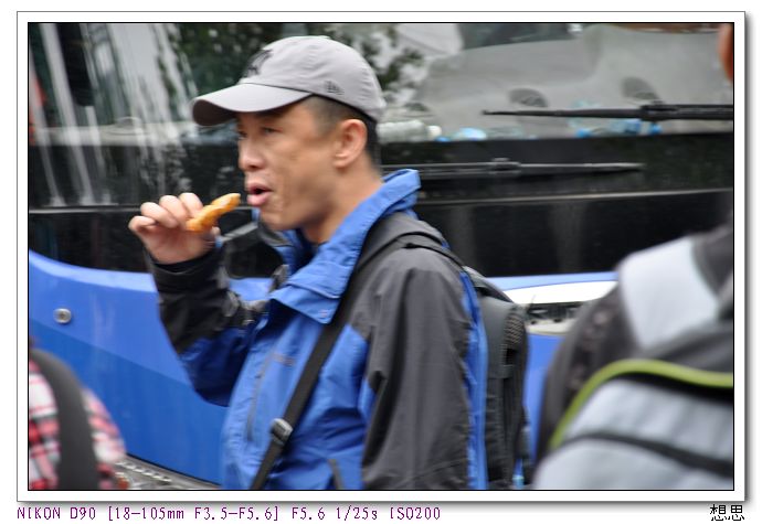 Ƭ 010.jpg