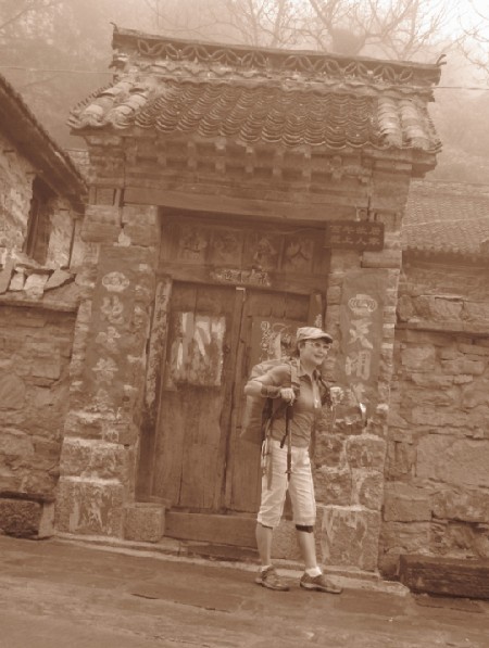 ڰǰ.jpg