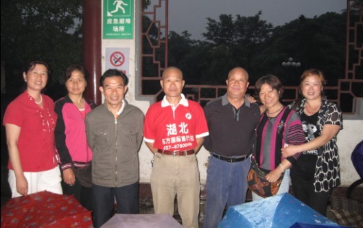 05.jpg