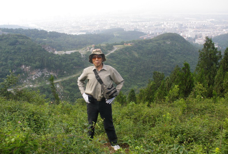 p6100012a.jpg