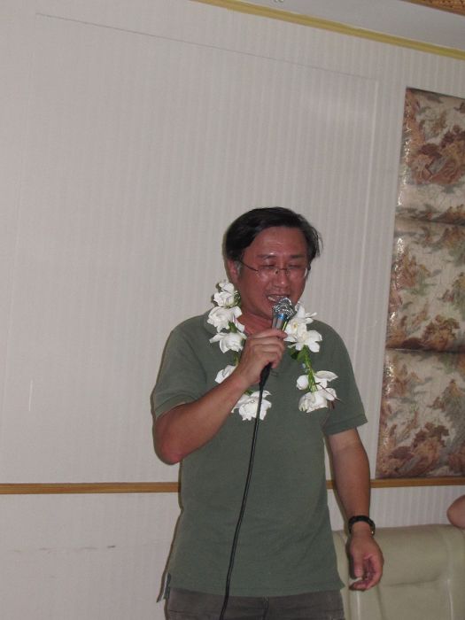 Ƭ 045.jpg