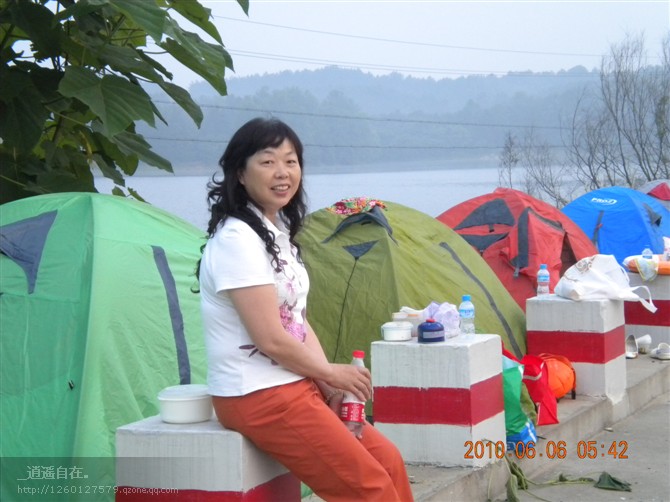05.jpg