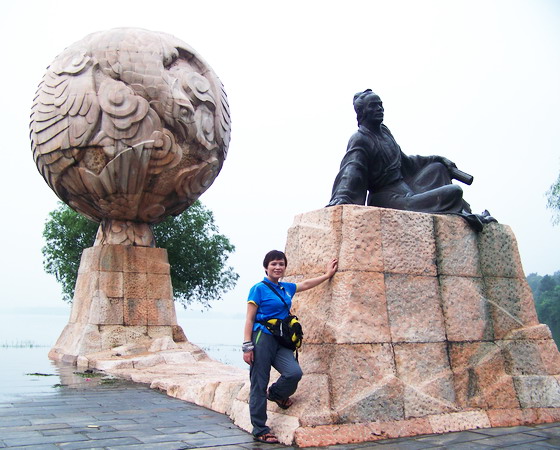 100_0045.jpg