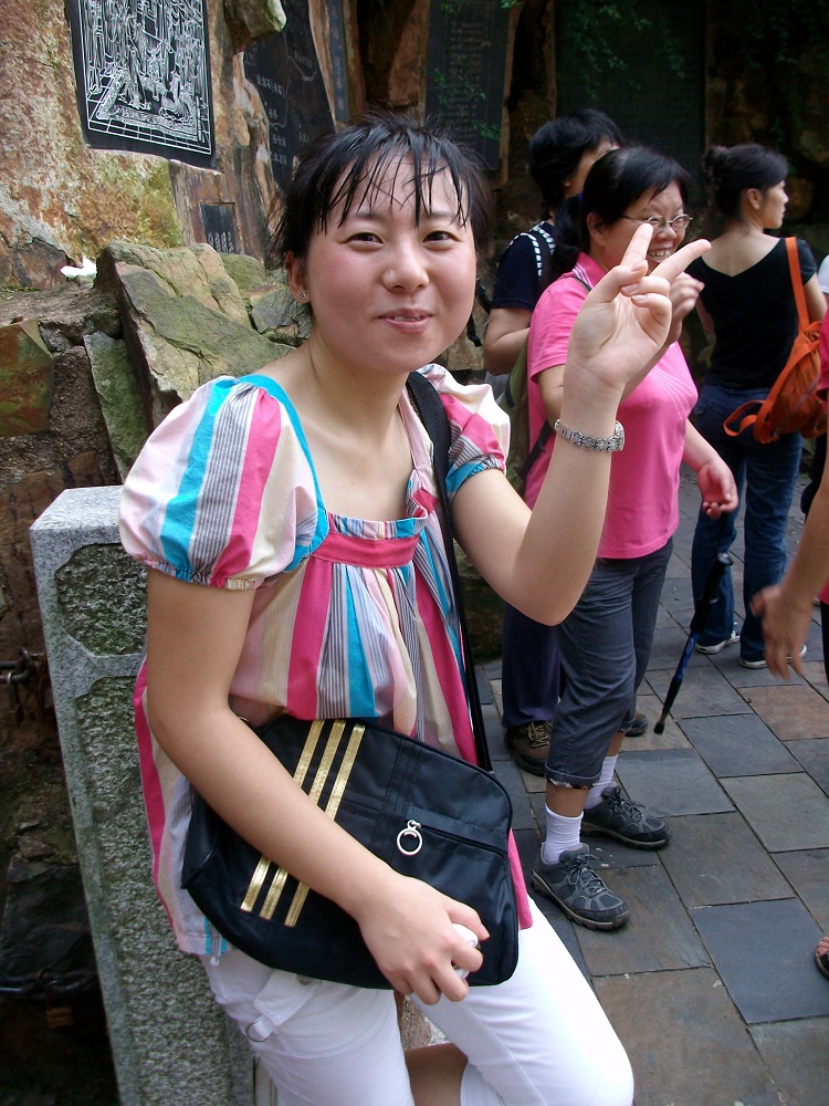 alim3927.jpg