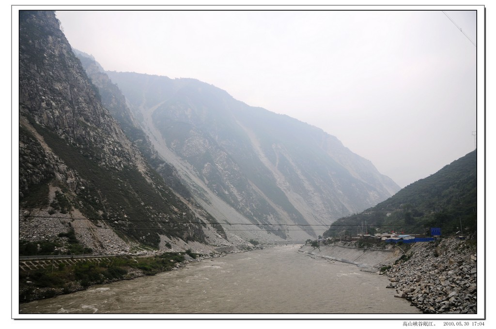 Ƭ 095.jpg