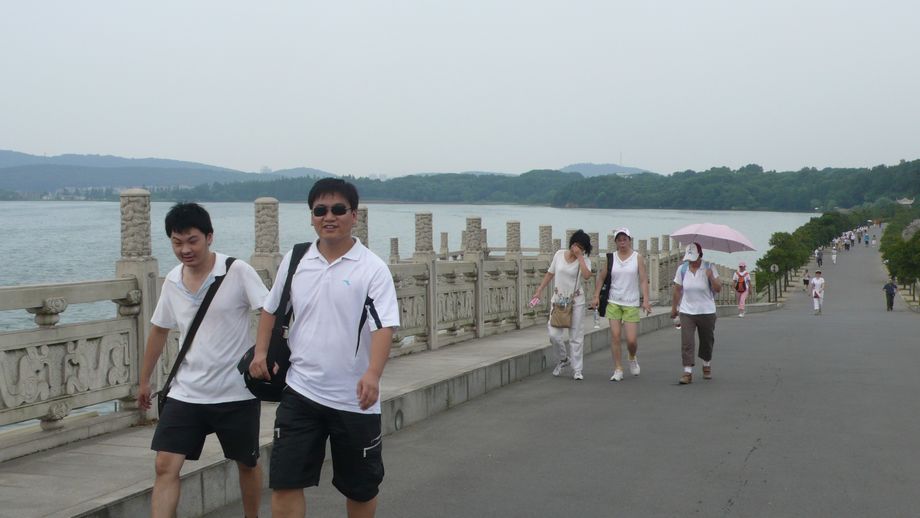 l1080100.jpg