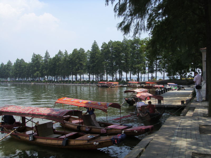 2010.8.225075.jpg
