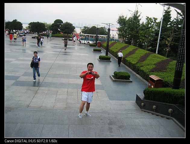 Ƭ 098.jpg