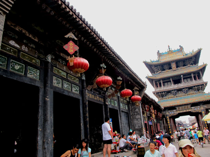 yuen 380.jpg