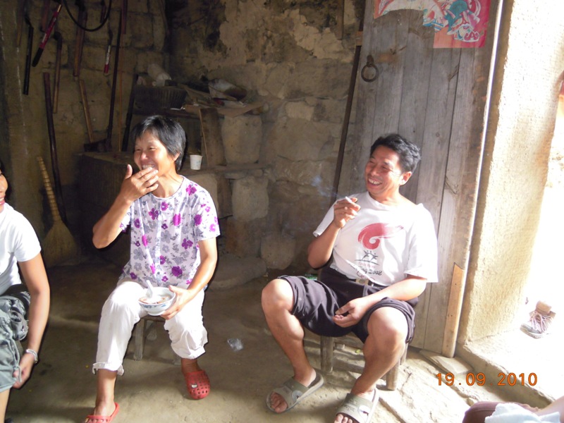 Ƭ 198.jpg