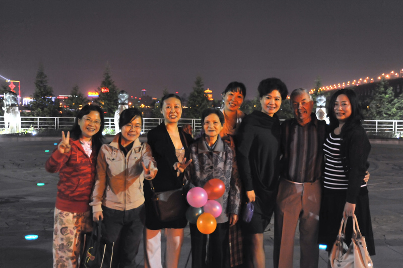 Ƭ 083.jpg