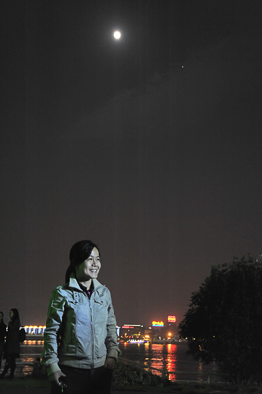 Ƭ 049.jpg