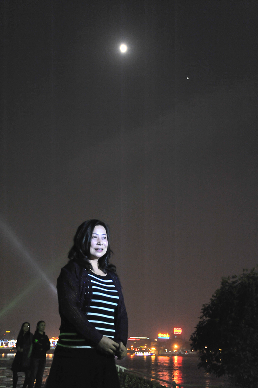 Ƭ 052.jpg