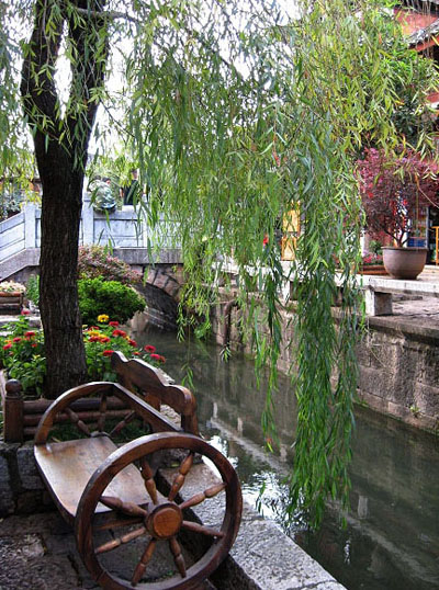 20081006_fdccf9598c962628107bolq5763dgxi2.jpg
