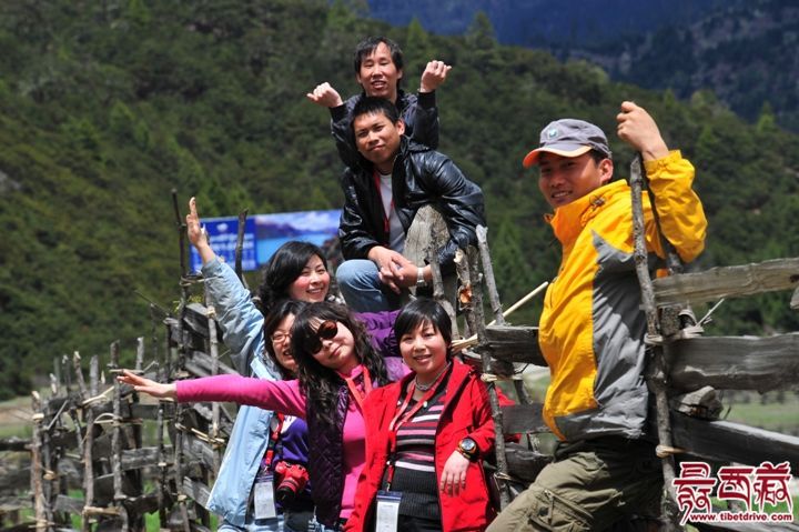 100525194635bceeb591d422d1.jpg