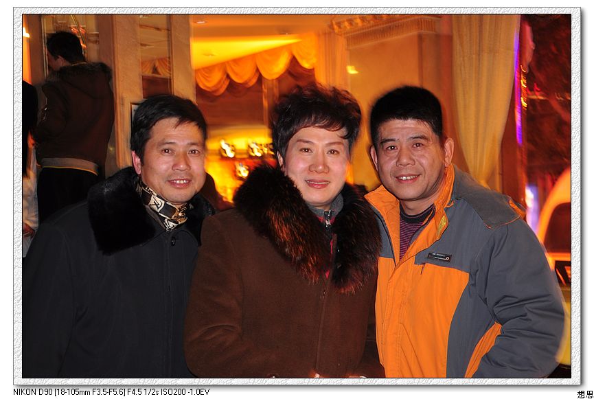 Ƭ 042.jpg