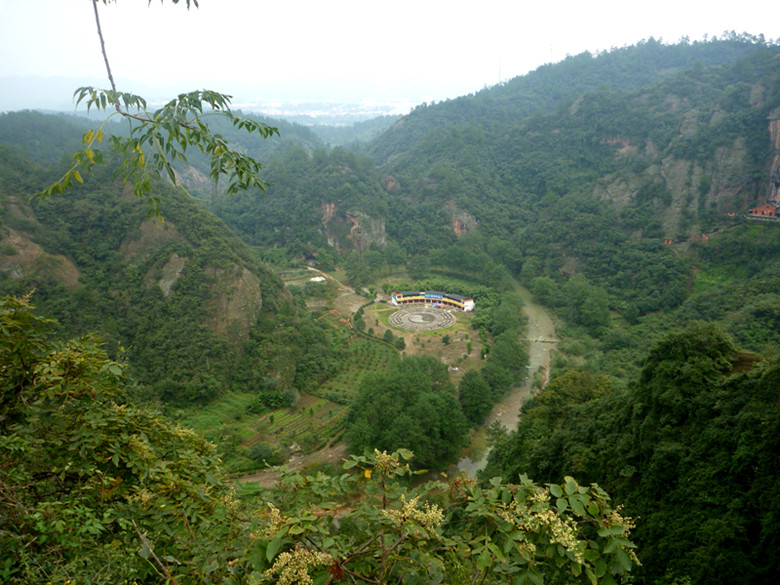 p1080466_.jpg