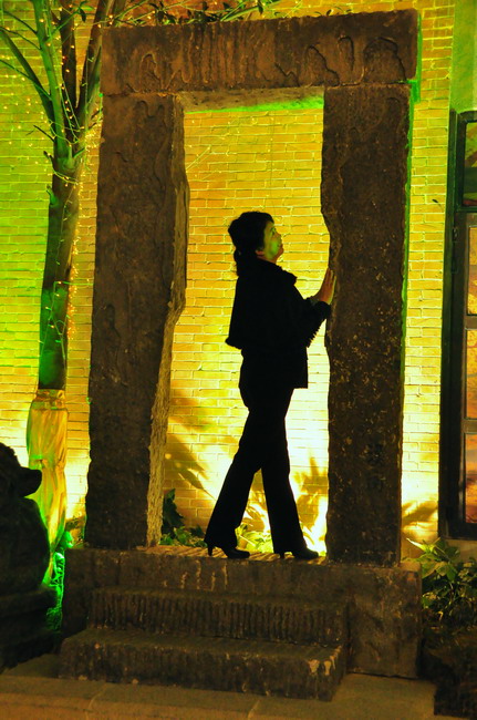 Ƭ 025.jpg