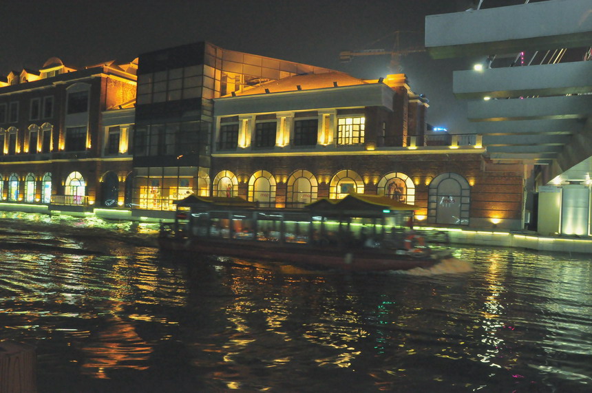 Ƭ 067.jpg