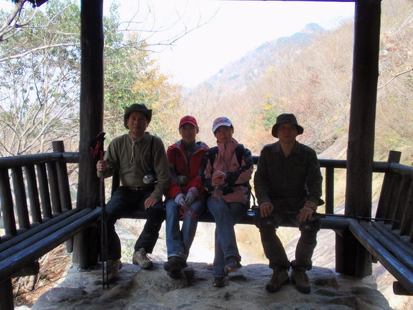 pb201255.jpg