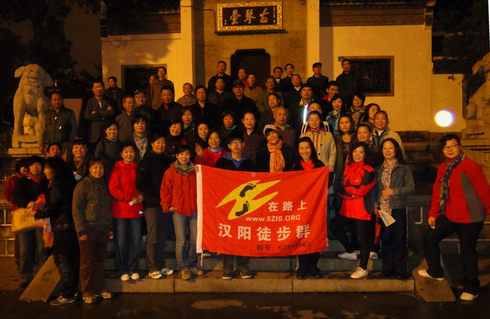 20111129221413411101.jpg