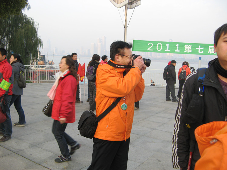 20111217185346238531.jpg