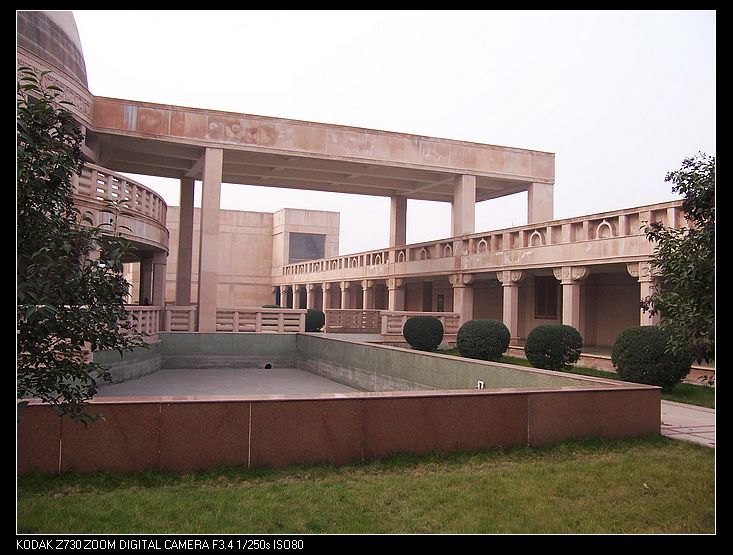 Ƭ 079.jpg