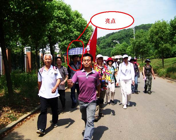 2011122319444531200.jpg