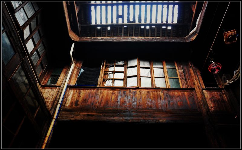 Ƭ 062.jpg