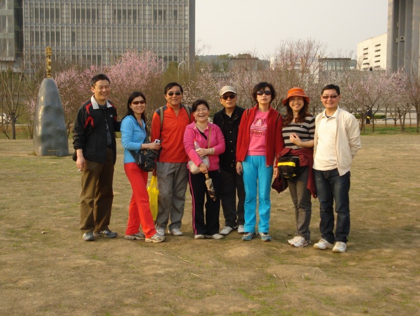 02.jpg