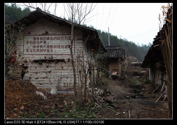 Ƭ 016.jpg