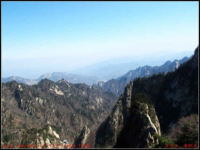 2011. 107.jpg